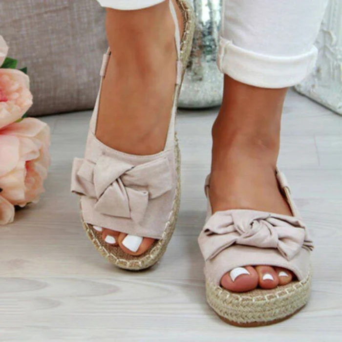 Новые женские летние сандалии с бантом на плоской подошве ремешками прогулочная