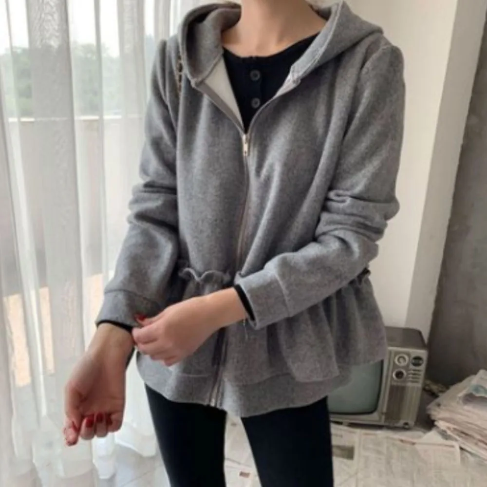 

PopBasic Women Hooded Japan&Korea Young Girl Fashion Casual Simple Zipper Long Sleeve Slim Jacket 2021AW/FW Coat Hoodies