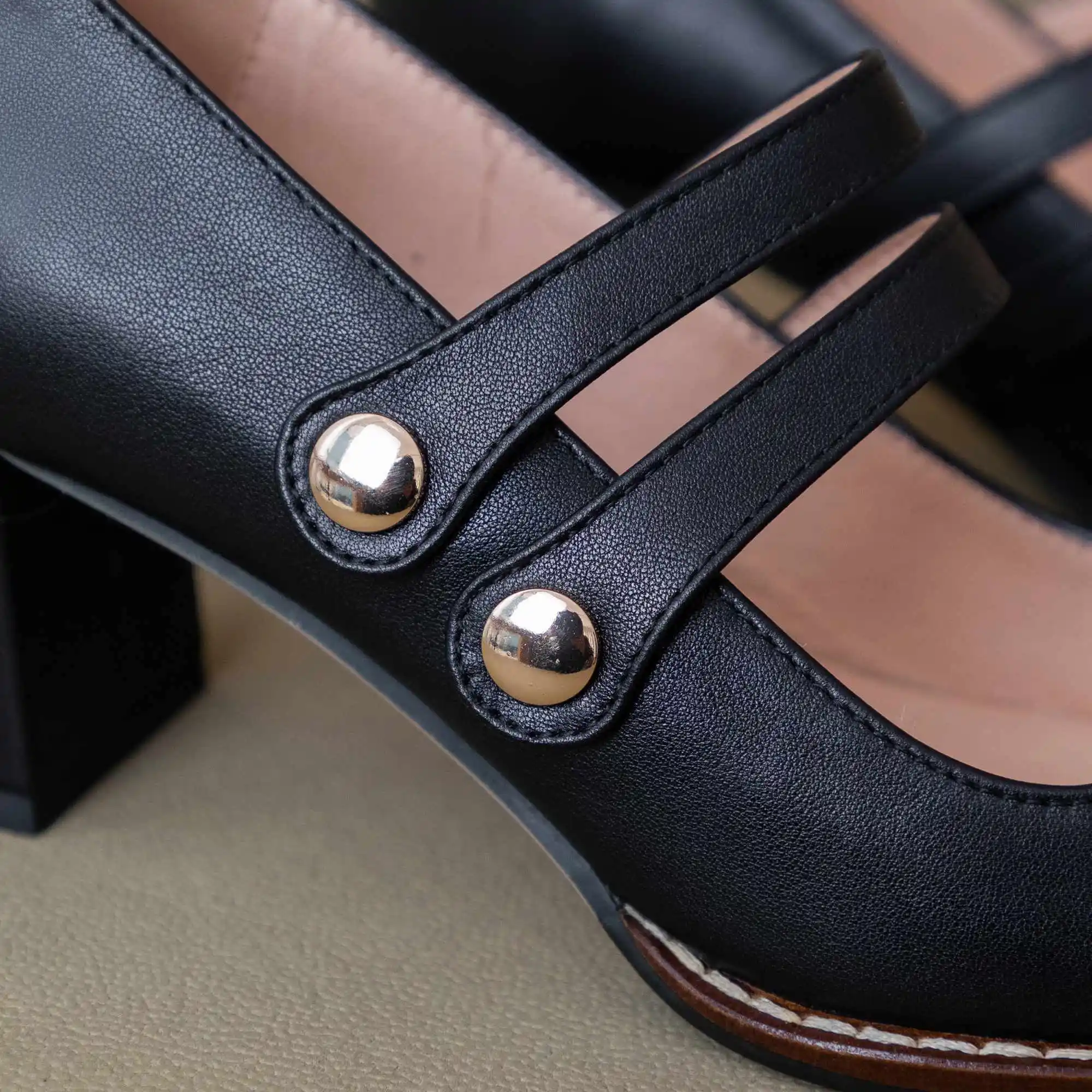 

Krazing pot full grain leather Mary Janes square toe high heels British school style sweet daily wear fashion spring pumps L13