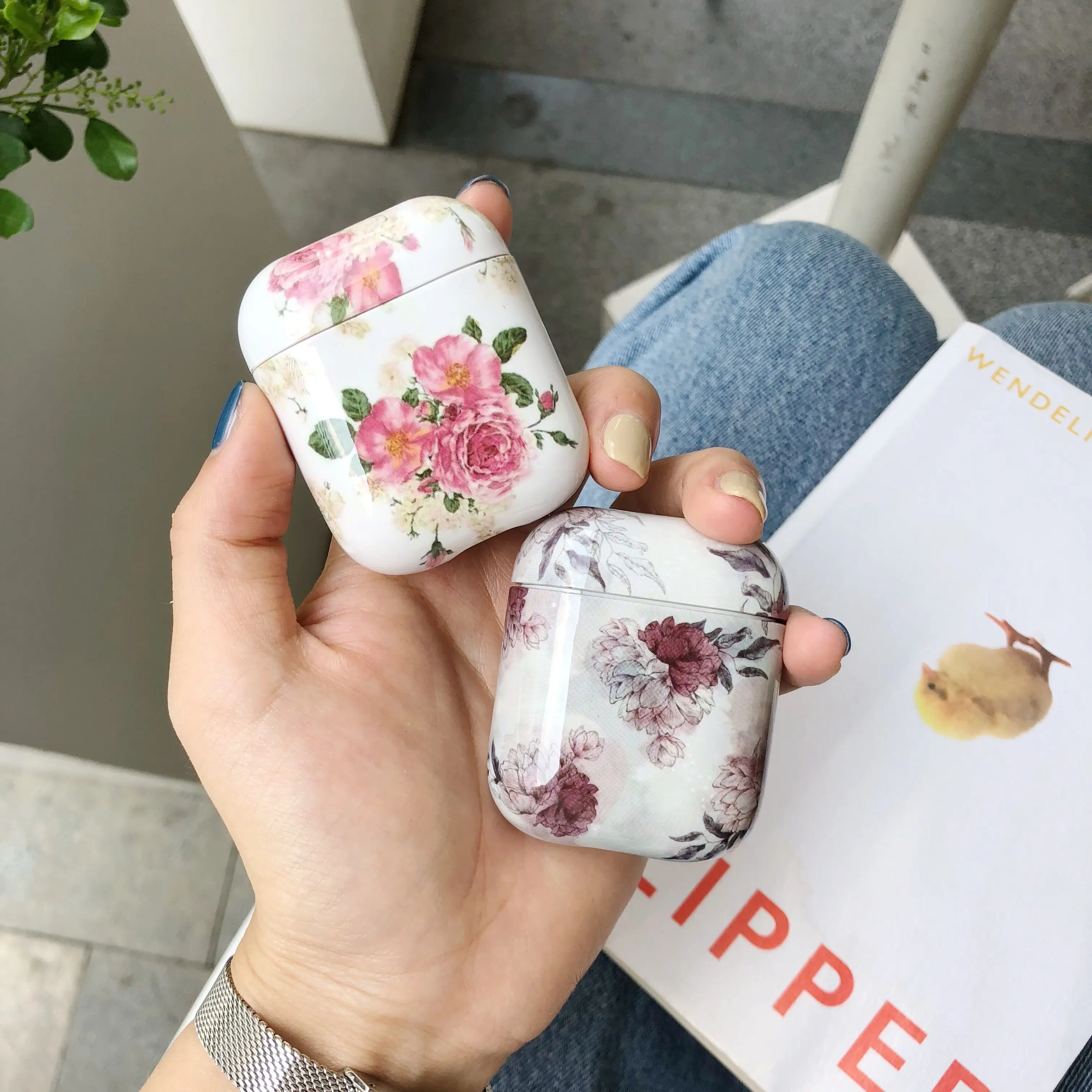 Наушники чехол для Apple AirPods 2 в винтажном стиле виде цветка пиона роскошный