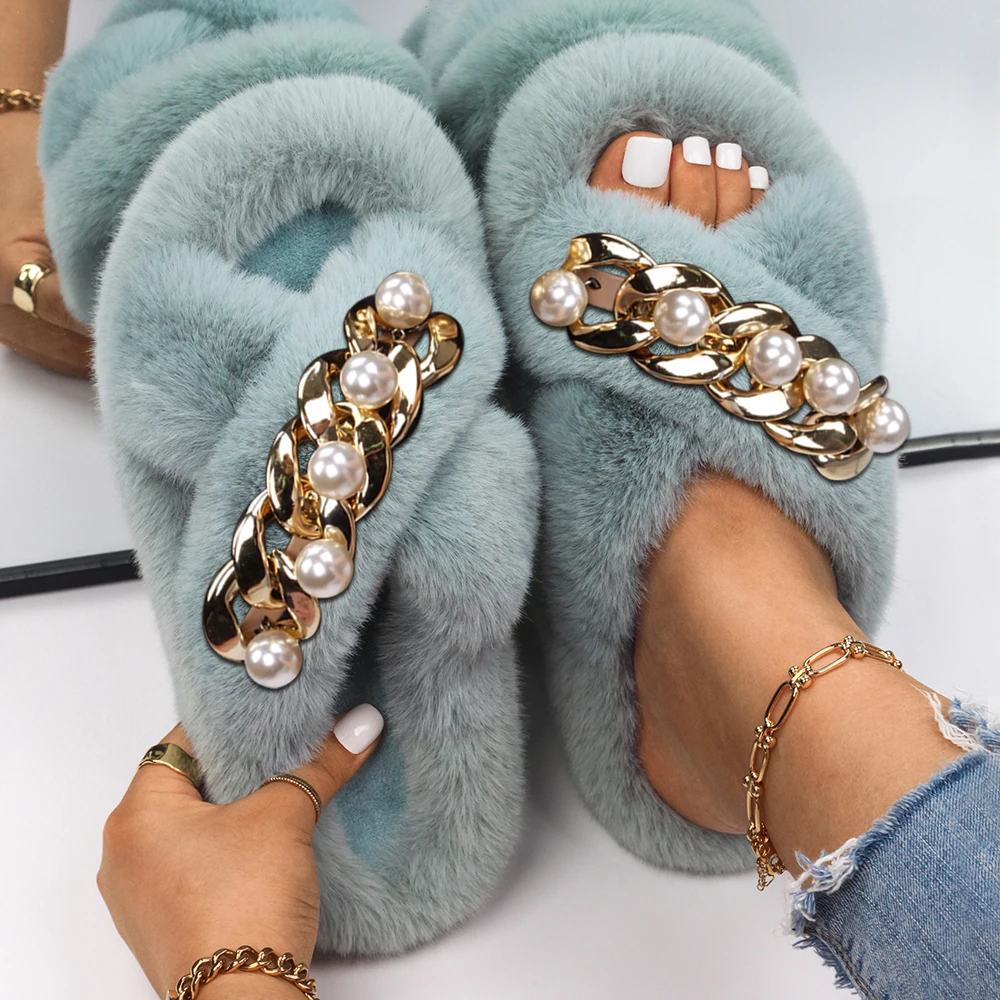Fashion Slippers Women Golden Chain Fluffy Flip Flops Ladies Designer Faux Fur Slides Luxury Pearl Slippers Flat Sandals Shoes