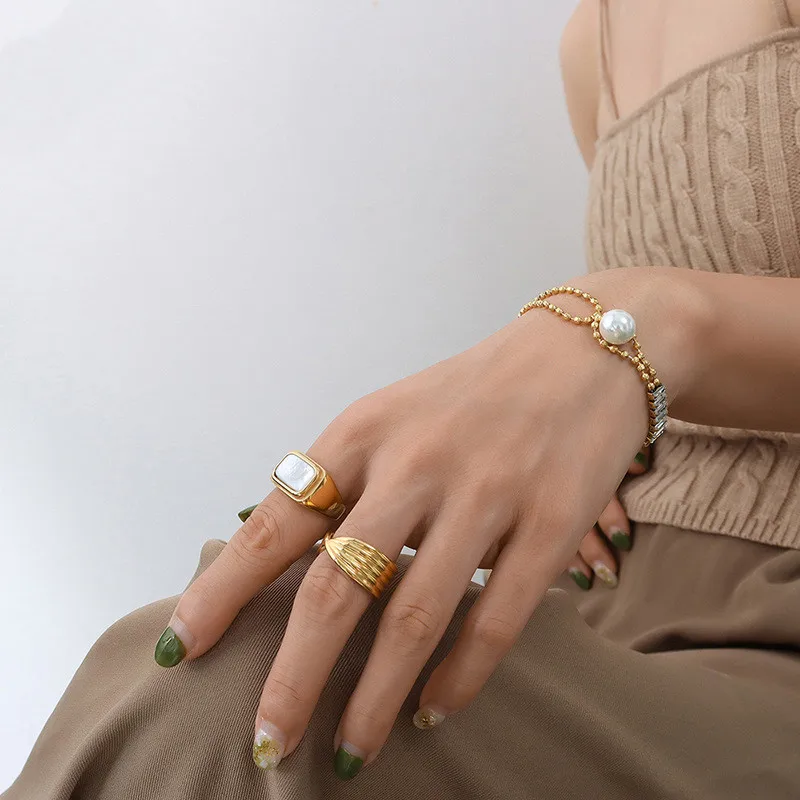 Женский браслет с жемчужной пряжкой из нержавеющей стали | Украшения и