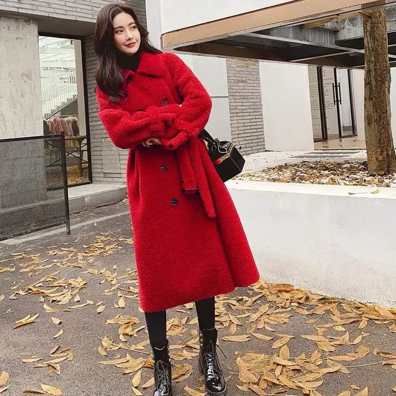 Женское осенне-зимнее длинное пальто из натурального меха ягненка Женская