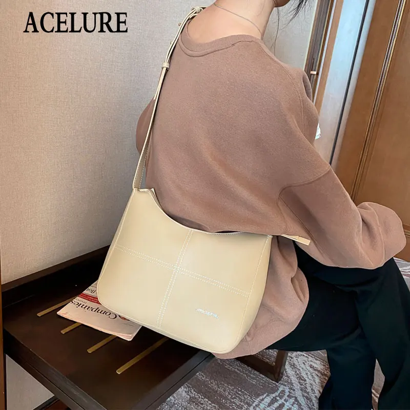 

Solid Color Patchwork PU Leather Shoulder Crossbody Bags for Women Casual Fashion Messenger Bags Ladies Shopping Purse Handbags