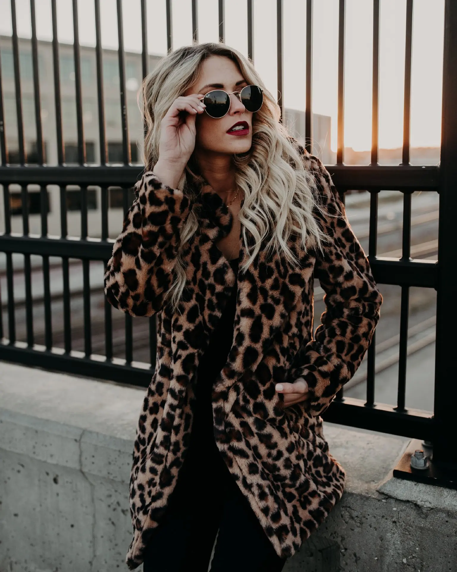 

Leopard Women Coats Luxury Faux Fur 2022 Thick Warm Outwear Female Coats High Quality Plush Jacket Hot Long Fur Overcoat Loose