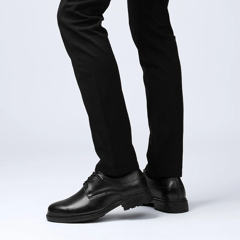 

Casual Shoes Man Fashion Men's Leather Casual Shoes Boots Men Leisure For 2020 Shoe Man Sneakers Mens Hot Sale Fashion Flat