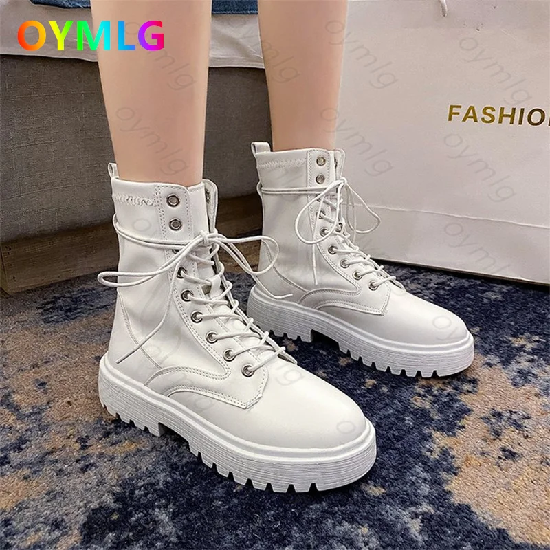 

Ботинки мартинсы женские, новинка осень-зима 2021, кожаные ботинки на шнуровке, женские короткие тонкие ботинки, модные короткие ботинки для ж...