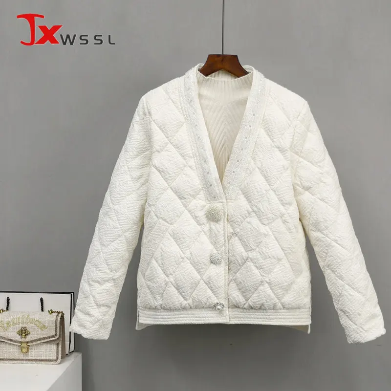 

2021 New Winter Women White Duck Down Coat Fashion Diamond Buttons Casual Puffer Jacket Warm Soild Color V-Neck Parkas Outwear