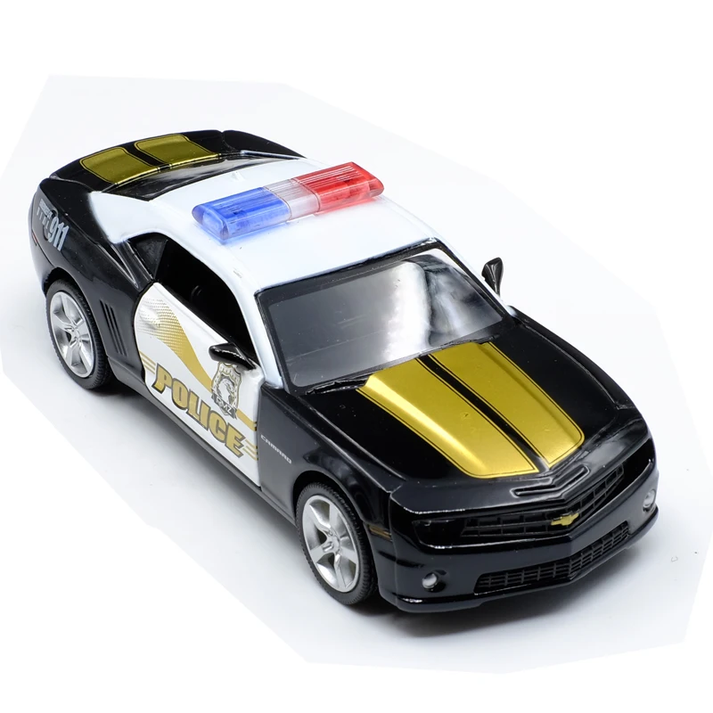 

1:36 Chevrolet Camaro, 911