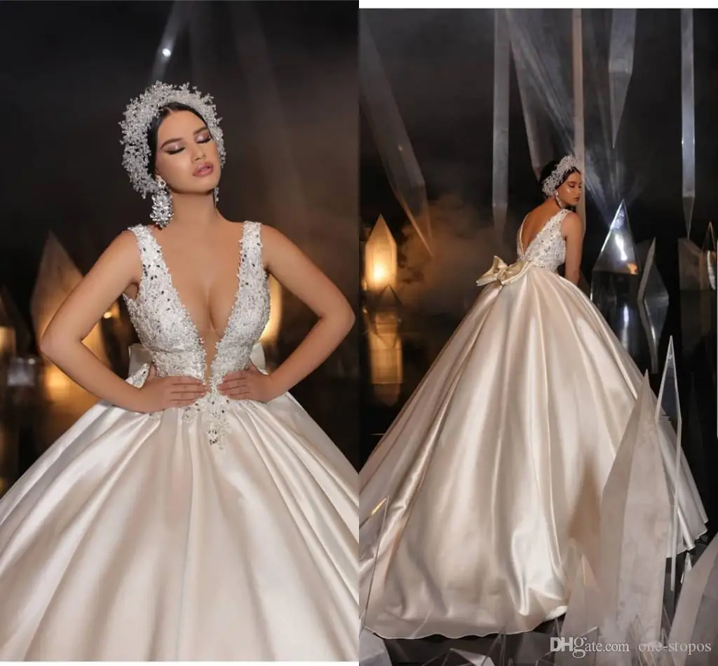

Сексуальное бальное платье с открытой спиной и глубоким V-образным вырезом, 2019, белые блестящие платья с аппликацией, платье невесты из Сауд...