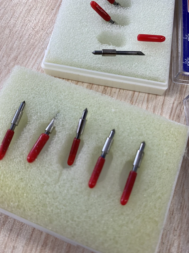 Большое лезвие для режущего плоттера Graphtec 45 | Компьютеры и офис