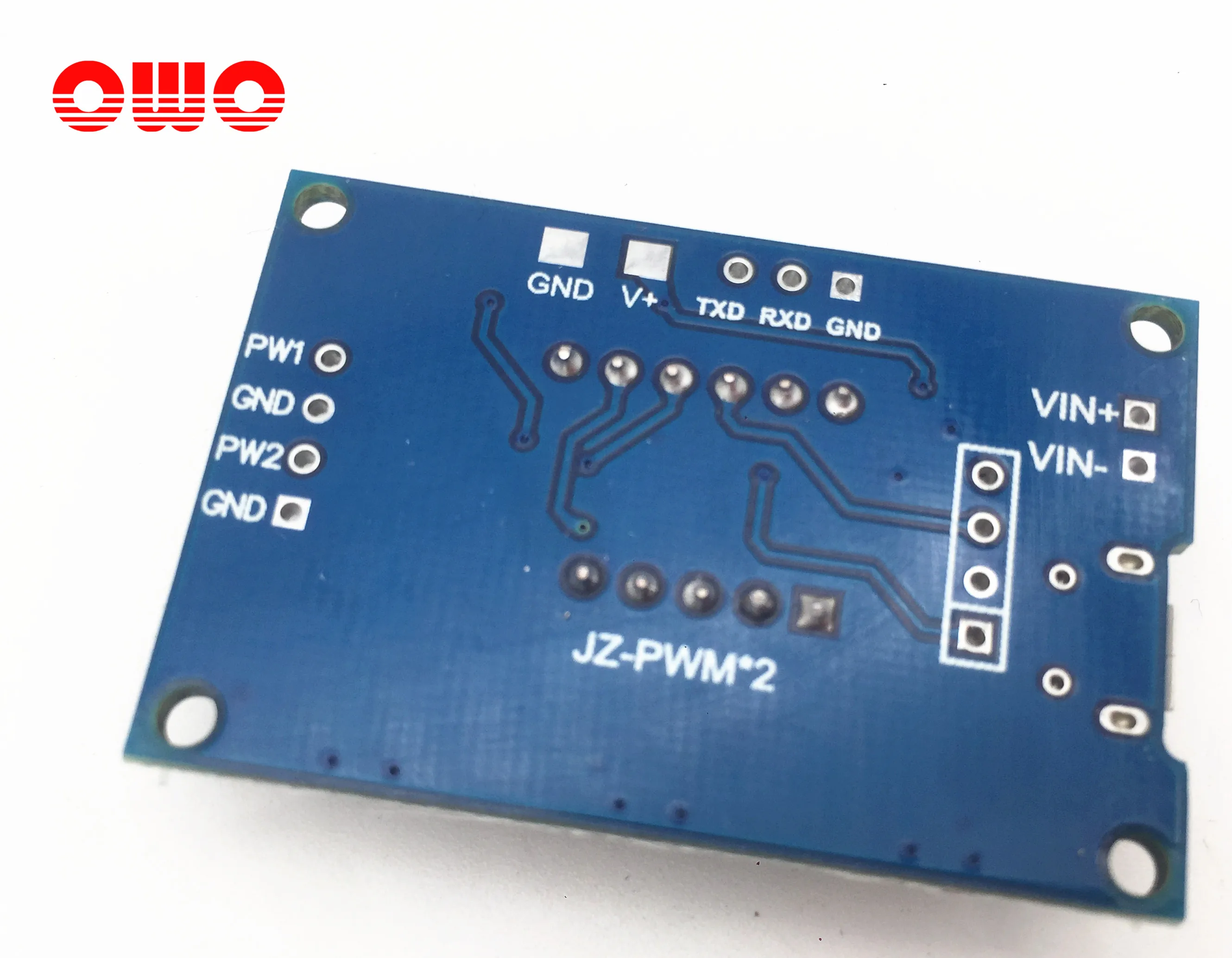 Два независимых ШИМ генератора для BLDC управления освещением двигателя могут