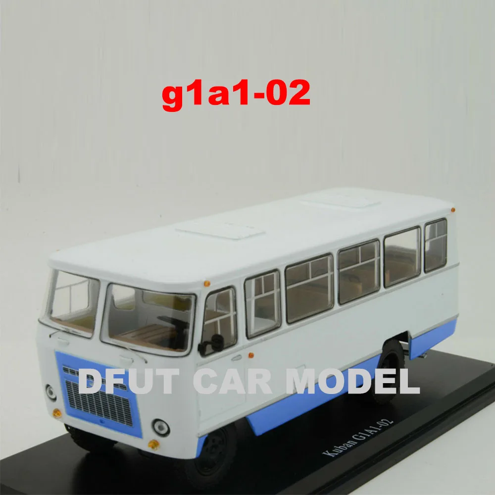 

1:43 Alloy Vehicles Traktor K 701 g1a1-02 KRAZ-258 ZIL 131 AC 40 3976 Model Of Children's Toy Car Original Authentic Kids Toys