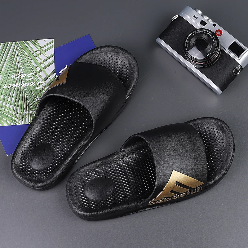 

2021 Summer Mens Non-Slip Light Shoes Indoor Home Slippers Couple Soft Print Bottom Sandals Concise Flat Shoes Sandalias Hombre