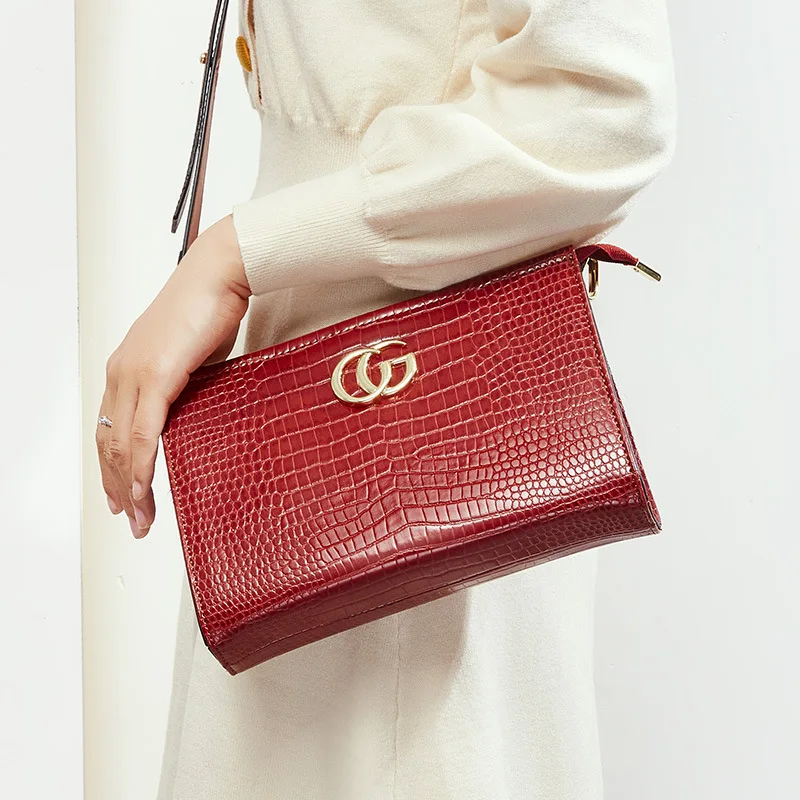 Женская сумка 2020 новый стиль элегантная лакированная кожа крокодиловый узор