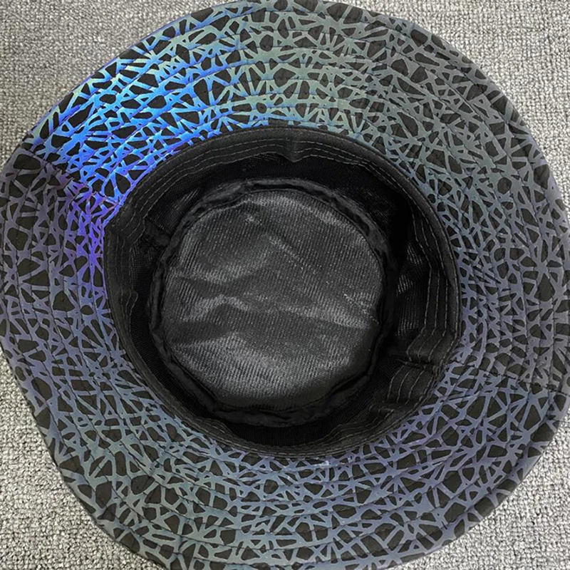 Мужская регулируемая бейсболка с лазерной подсветкой мужская и женская