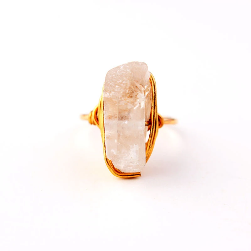 

Vintage Natural Stone Crystal Ring for Women Golden Winding Wizard Magic Opening Ring Fashion Jewelry Gift for Friends