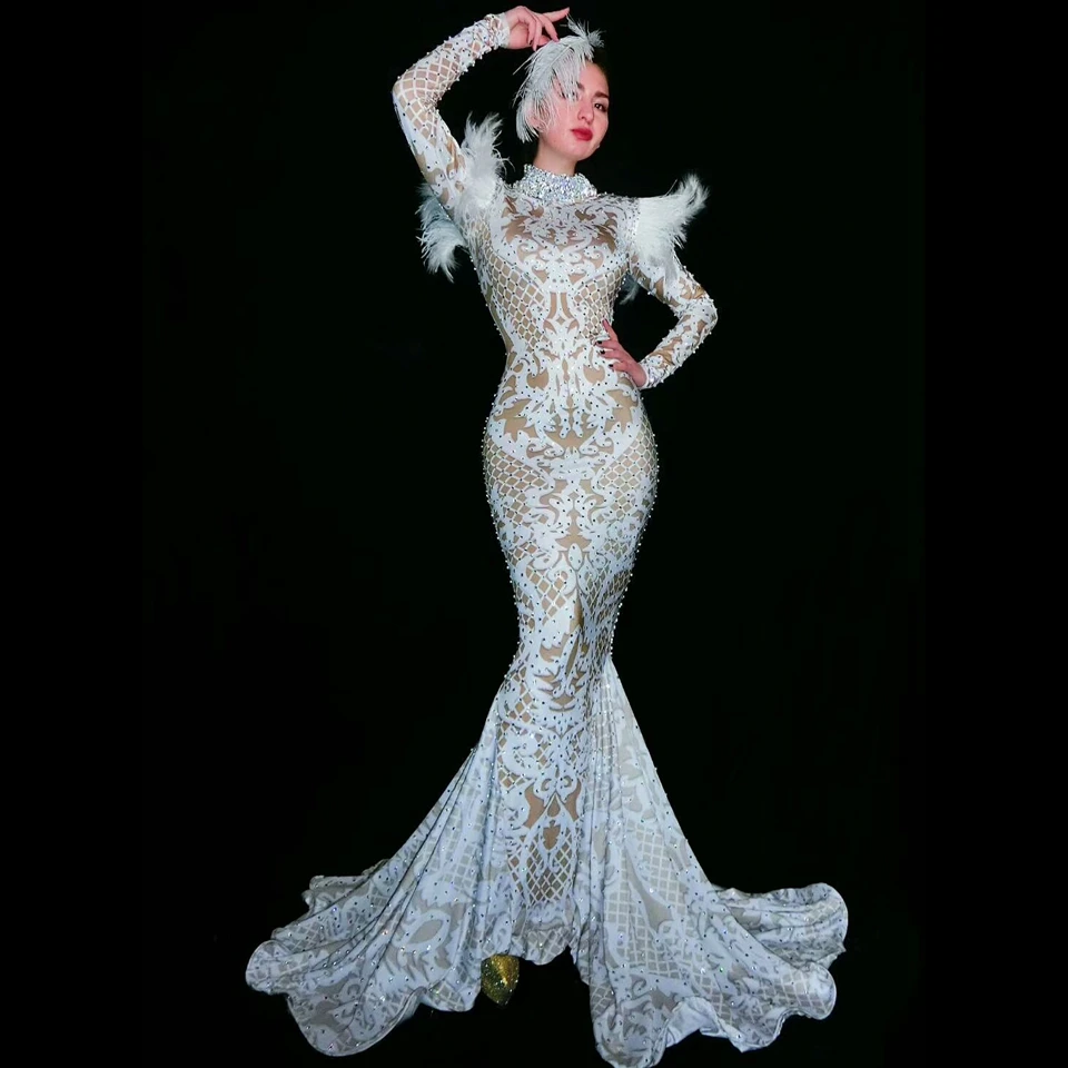 Блестящее серебряное длинное платье стразы с перьями женский элегантный