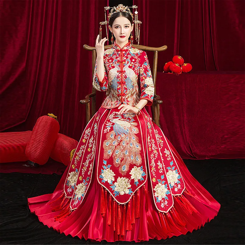 

6XL Embroidery Peacock Phoenix Chinese Traditional Couple Wedding Suit Cheongsam Elegant Bride Vintage Qipao Dress Toast Xiuhe
