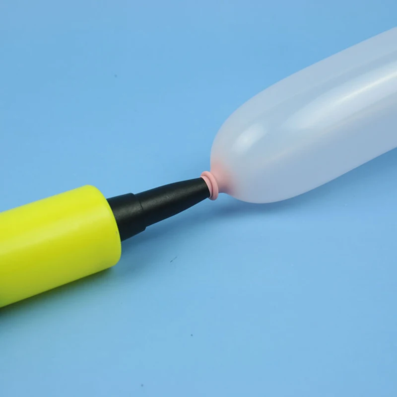 

1pcs Portable Useful Foil Balloon Air Pump Balls Pump Inflator Balloon Pump Mini Plastic Hand Held Ball Party Balloon Inflator