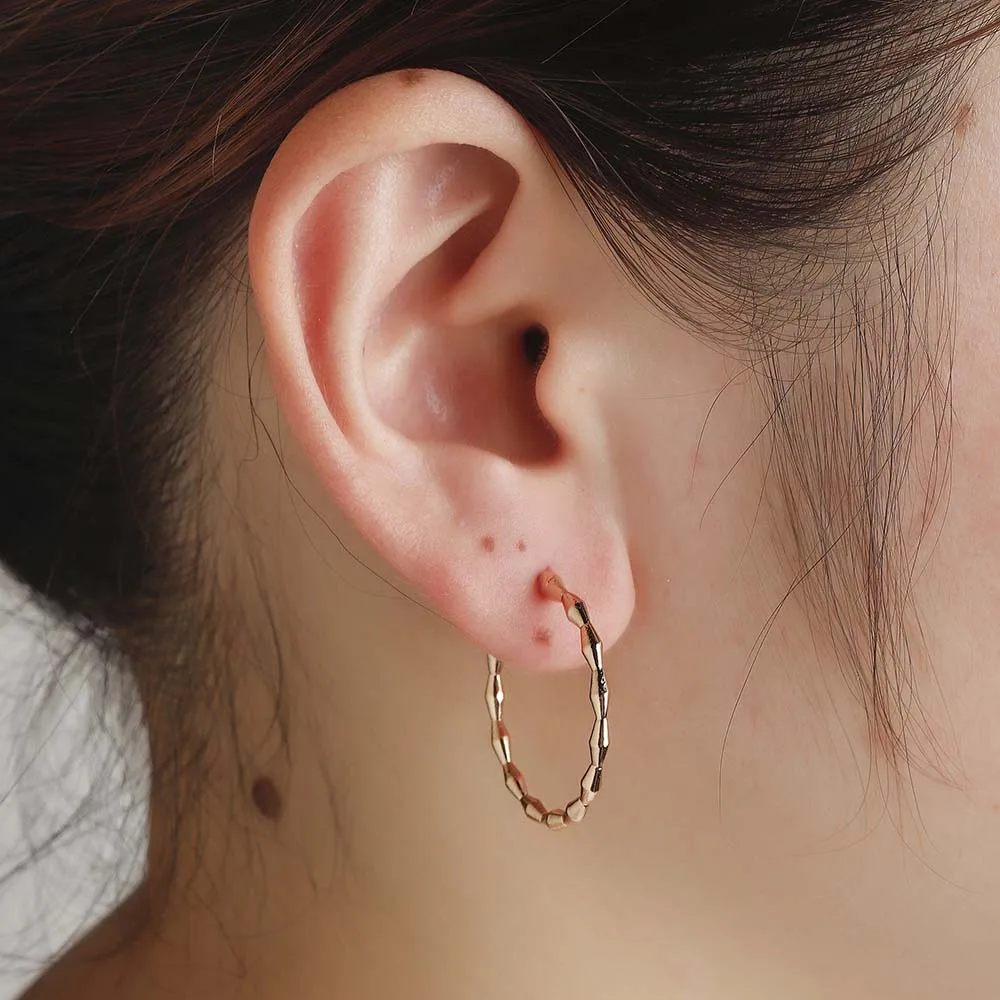 Серьги-Крючки женские круглые с геометрическим узором | Украшения и аксессуары