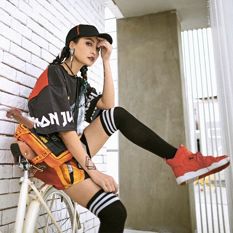 Женская свободная футболка с круглым вырезом длинная хлопковая Футболка принтом