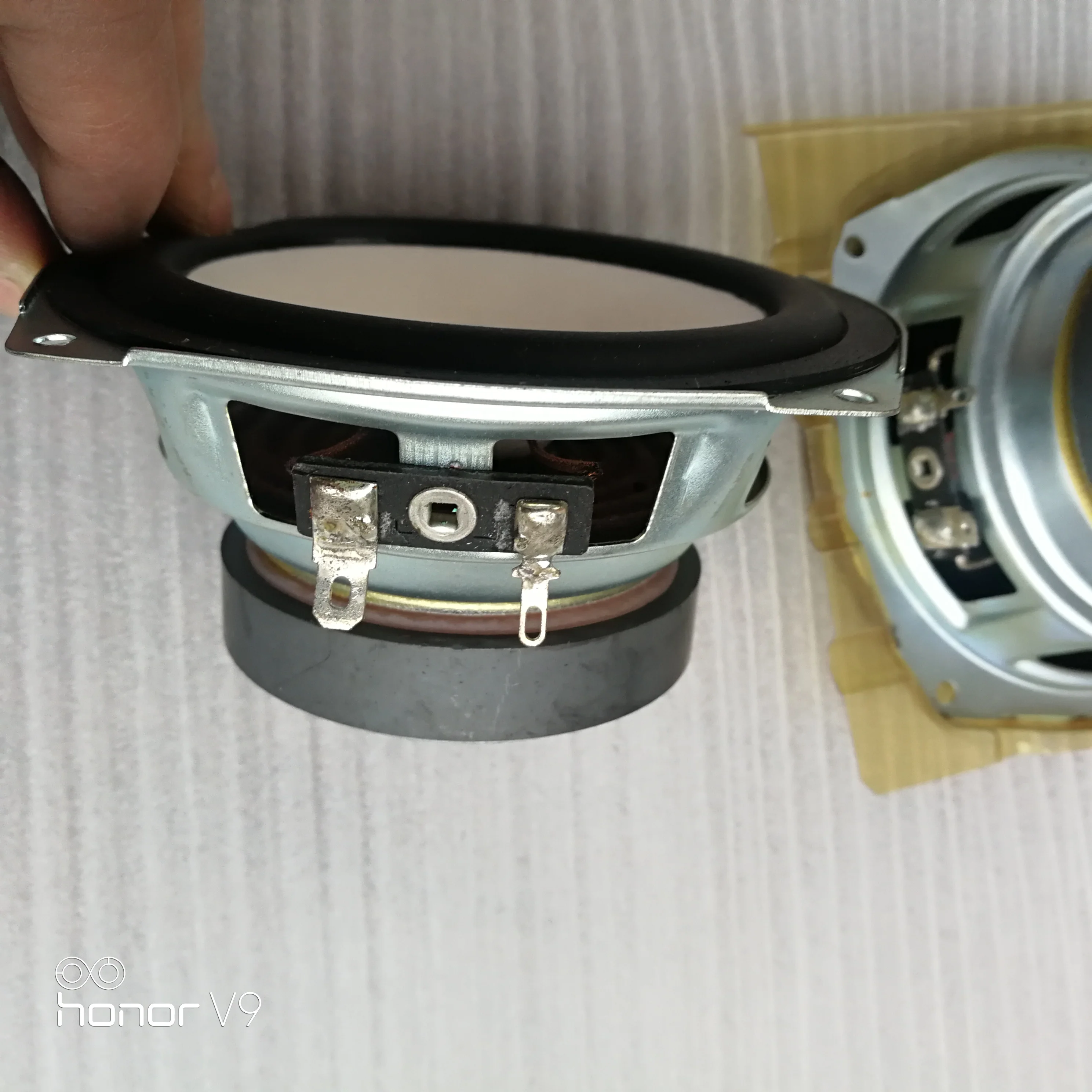 Сверхвысокопроизводительный подлинный 4 дюймовый Полнодиапазонный стереозвук 6