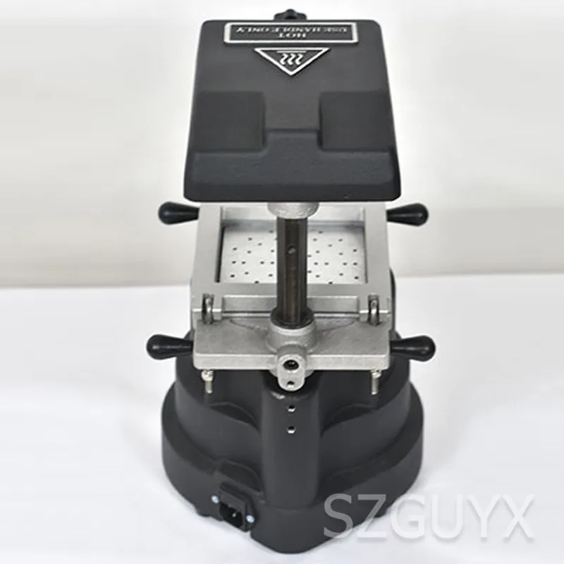 Ортодонтический фиксатор для стоматологической вакуумной формовочной машины