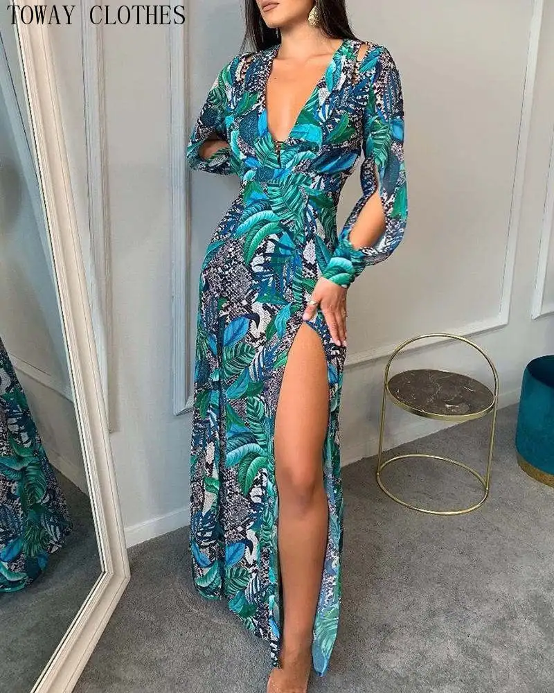 Женское Макси платье с глубоким вырезом разрезом и принтом листьев летнее