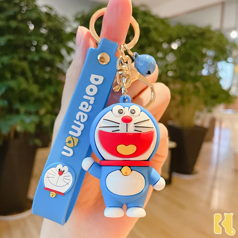 

2021 Cartoon Cute Doraemon Keychains Fashion Men And Women Jingle Cat Doll Car Key Rings Creative Lovers Bag Pendant Gift