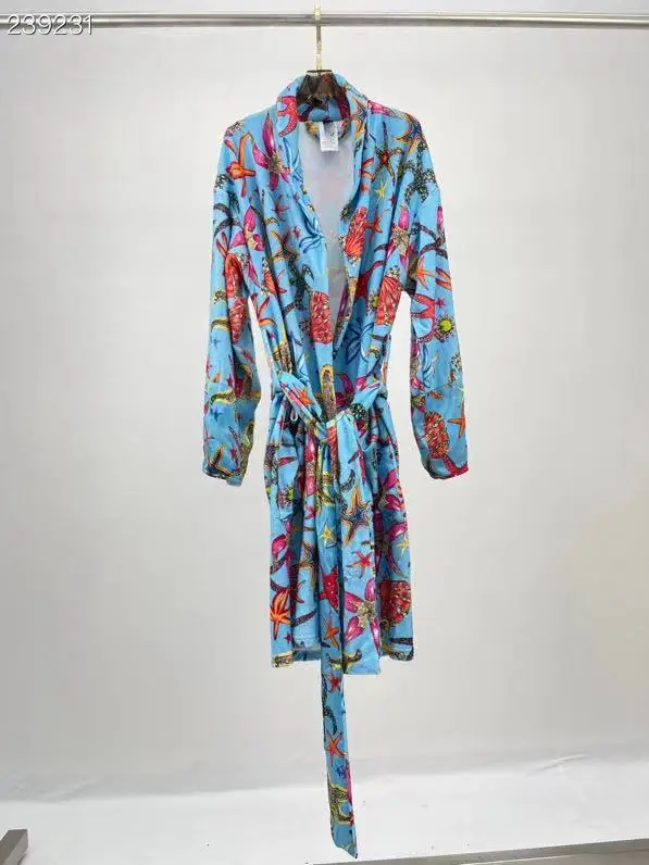 

Fyion 2021 Autumn Winter Women Satin Cotton Coat Thin Nightshirts Female Belt Robes Ladies Flower Print Pink / Blue Sleepwear