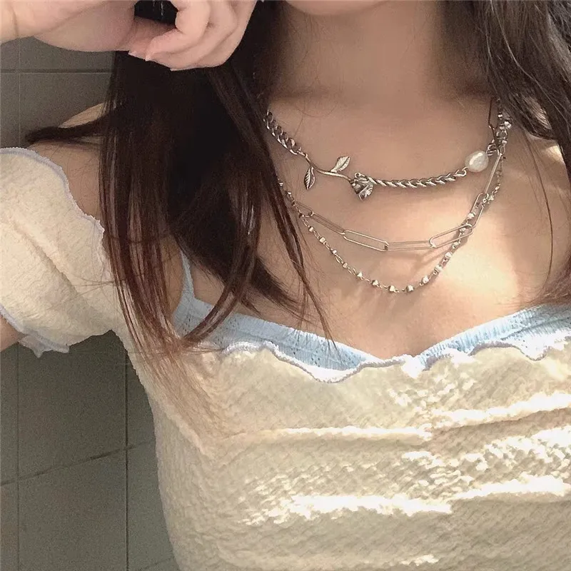Женская многослойная металлическая цепочка AOMU ожерелье цвета серебро в стиле