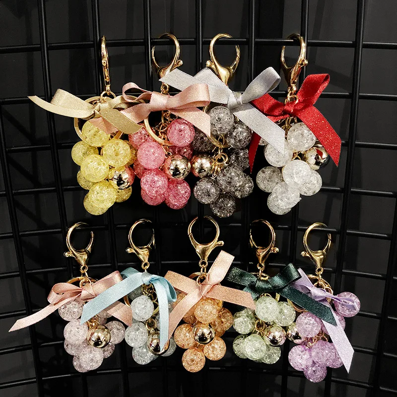 

Small Fresh Grape Keychain Cute Critical Crystal Bowknot Fruit Car Key Chain Girl Bag Pendant Children Keyring