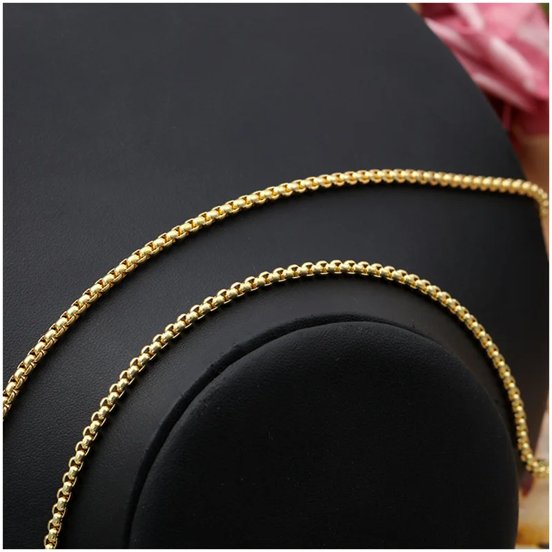 

Simple Fashion Gold Clavicle Chain Stainless Steel Hip Hop Necklace For Men&Wome Couple Exquisite Gift Jewelry