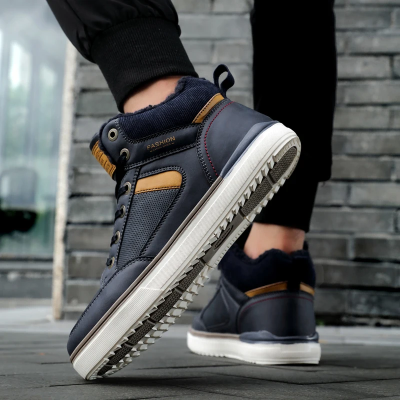 Зимние мужские ботинки теплые модные бархатные повседневные для взрослых