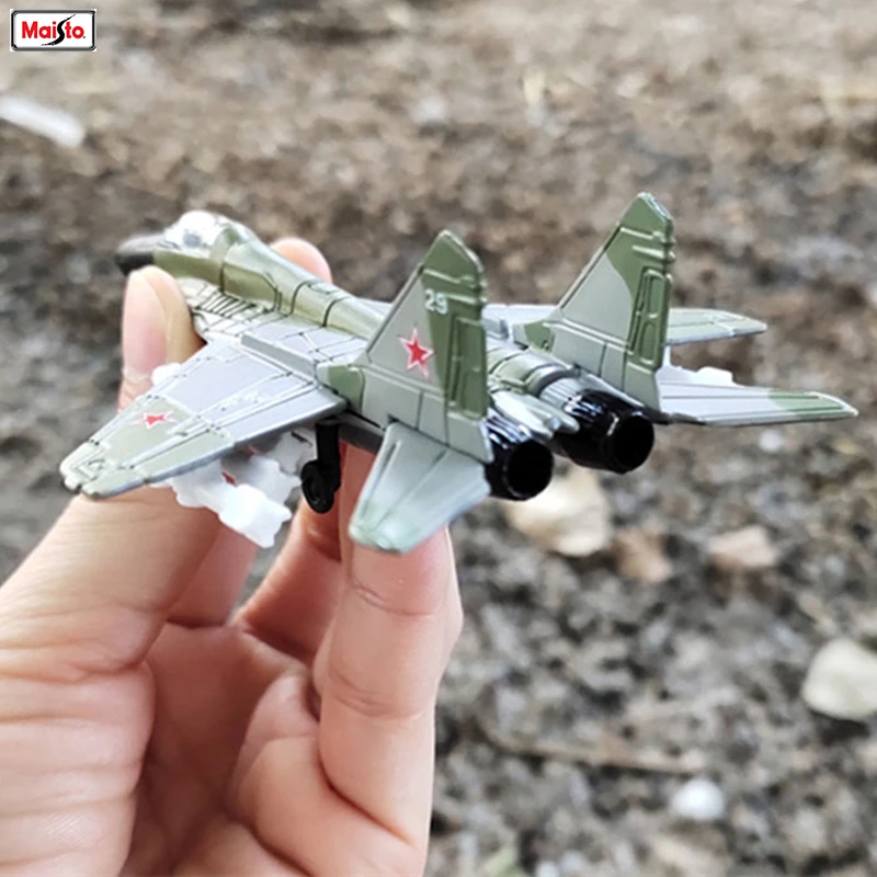 Оригинальный самолёт Maisto модель MIG-29 F-117 самолета литье под давлением игрушка