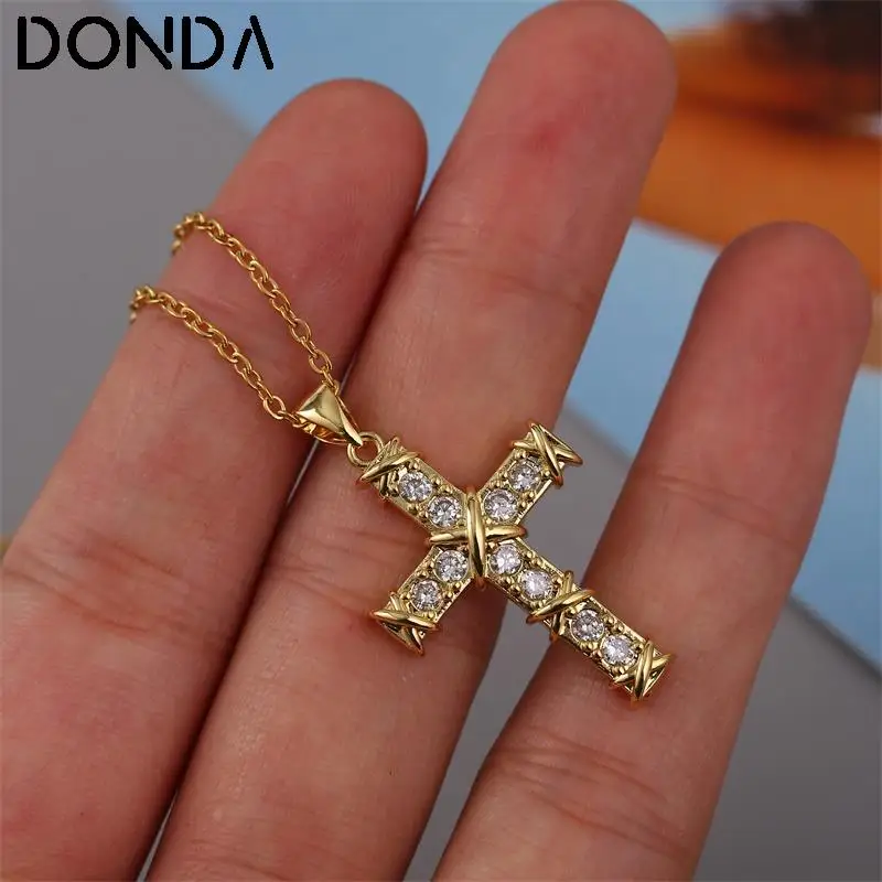 

Простое классическое ожерелье с кубическим цирконием и медным металлическим крестом с кулоном для женщин ожерелье из нержавеющей стали зо...