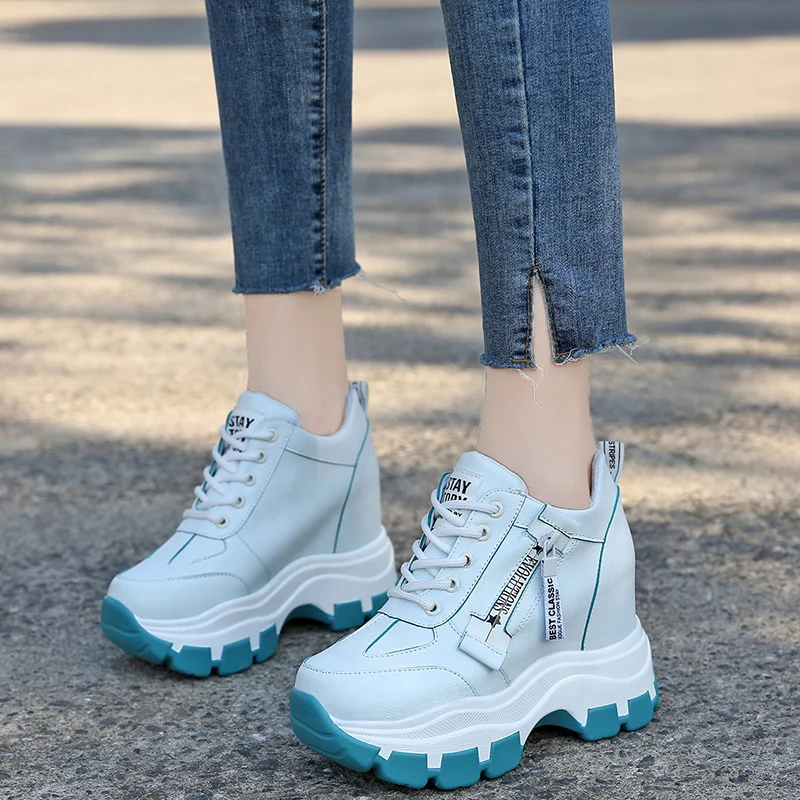 Женские высокие кроссовки 2023 весенняя женская обувь черные белые массивные