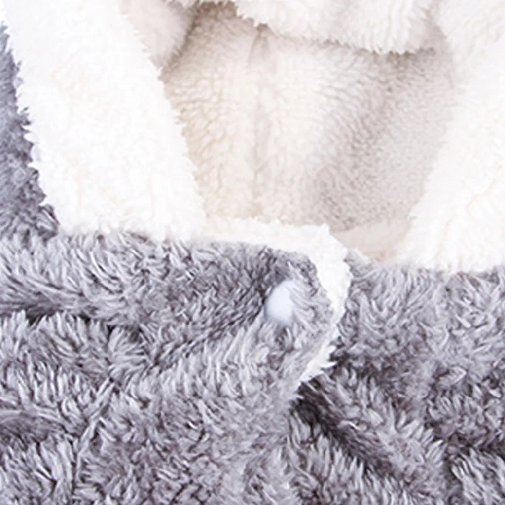 Зимняя Рождественская одежда с капюшоном и крылышками для питомцев кошек свитер