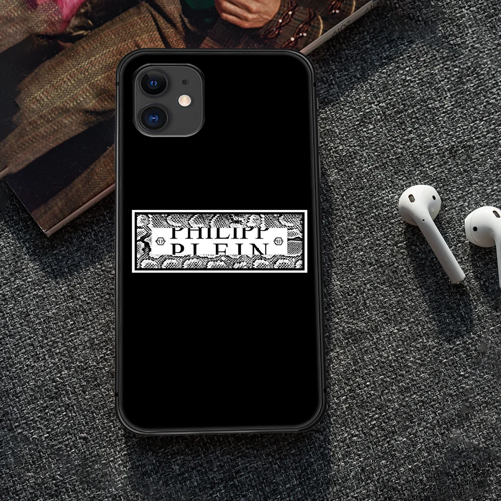 

luxury Brand qp Philipp Phone Case Cover Hull For iphone 5 5s se 2020 6 6s 7 8 12 mini plus X XS XR 11 PRO MAX black Cover Trend