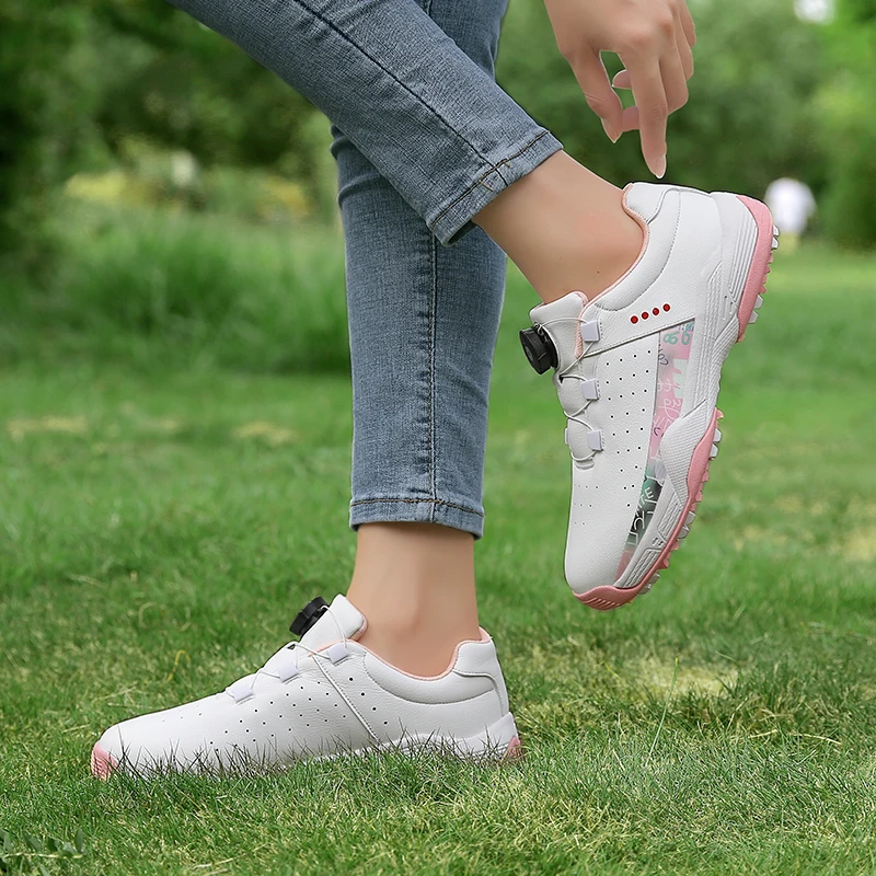 2022 New Golf Shoes Ladies Professional Non-slip Golf Shoes Ladies Grass Golf Walking Sneakers Girls School Training Shoes