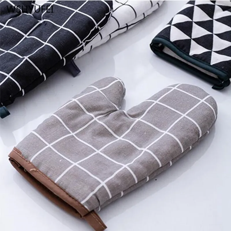 

1pcs High quality kitchen baking cotton and linen heat insulation anti-slip gloves oven microwave oven heat-resistant gloves
