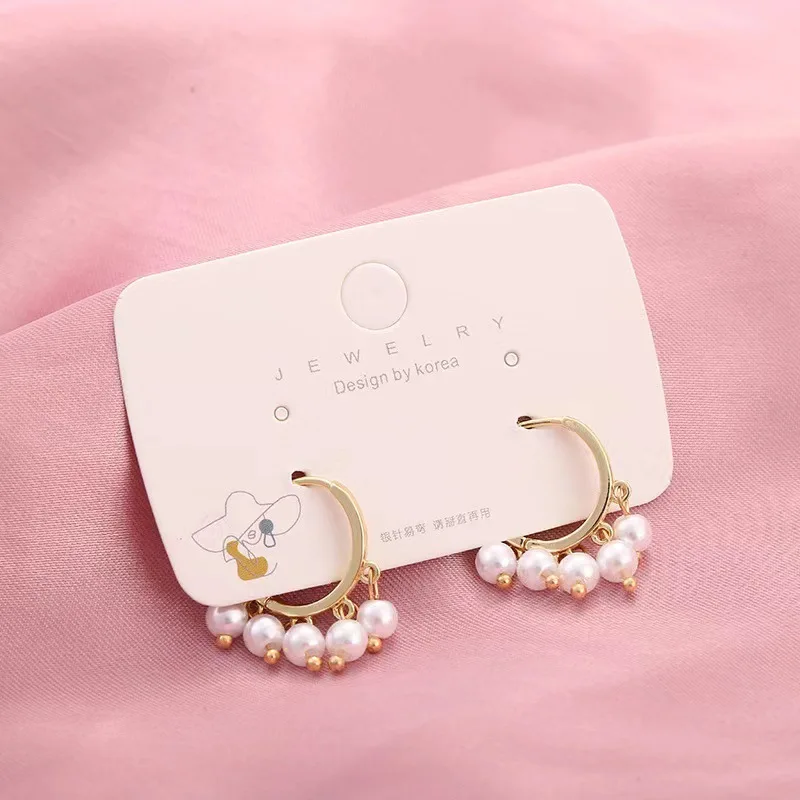 

Elegant Lady's Pearl Pendant Earrings Korean Fashion Jewelry Party Student Girl's Simple Accessories Sweet Earrings for Woman