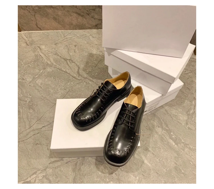 

Small Leather Shoes Female 2021 Early Spring New Leather British Style Flat-bottomed Thick Heel Round Toe Pedal All-match Shoes