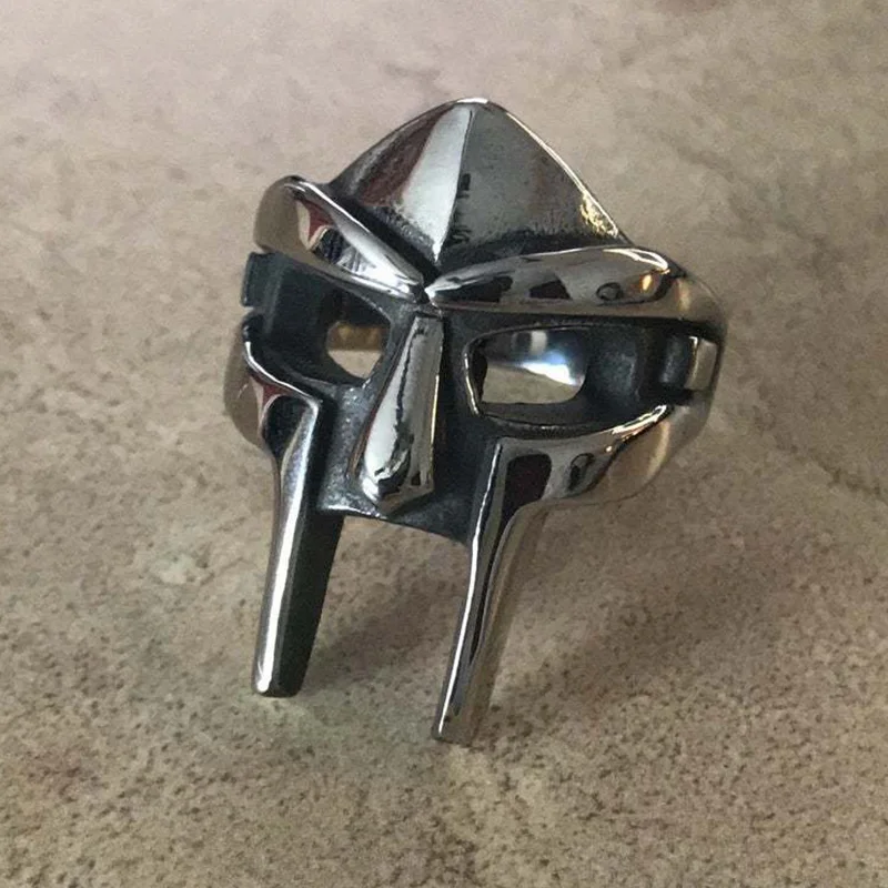 

WZFSSP Vintage Rings For Men Or Women Exaggerated Creative Skull Ring Hip Hop Mask Punk Jewelry Gift Accessories Party