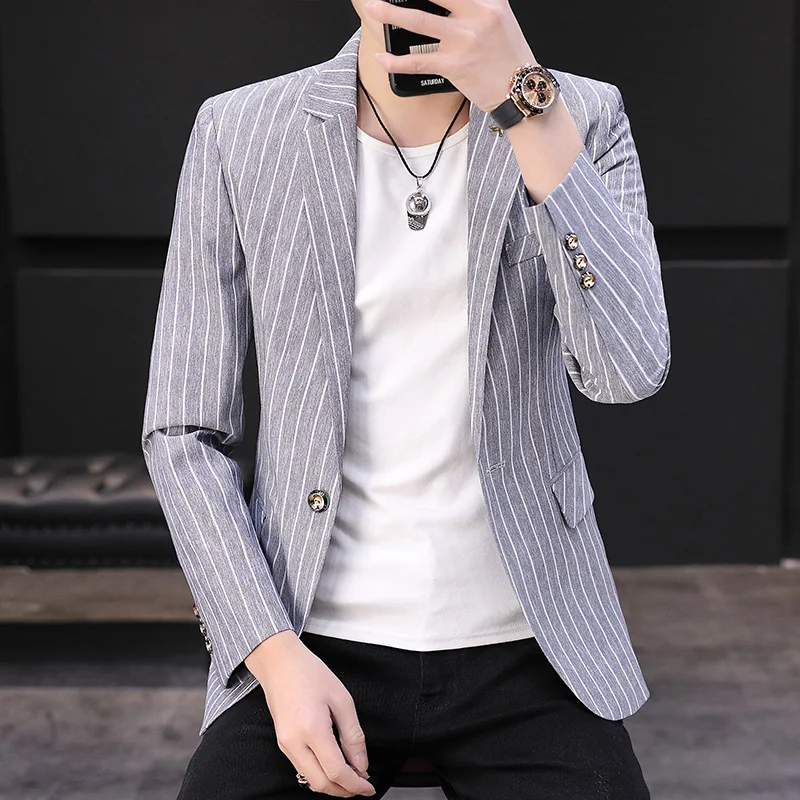 

2020 Spring and Autumn New Style Men Vertical Striped Leisure blazer Teenager Slim Fit Handsome Small blazer