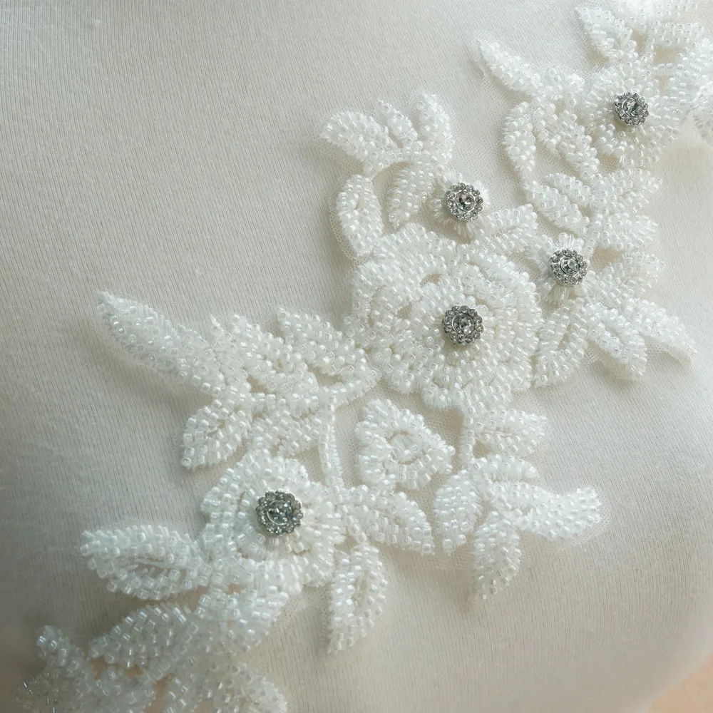 1 Pcs Heavily Beaded Lace Applique Neck-line Patch Crystal Rhinestones For DIY Sewing Wedding Dress Prom Ball Gown Ballet | Дом и сад