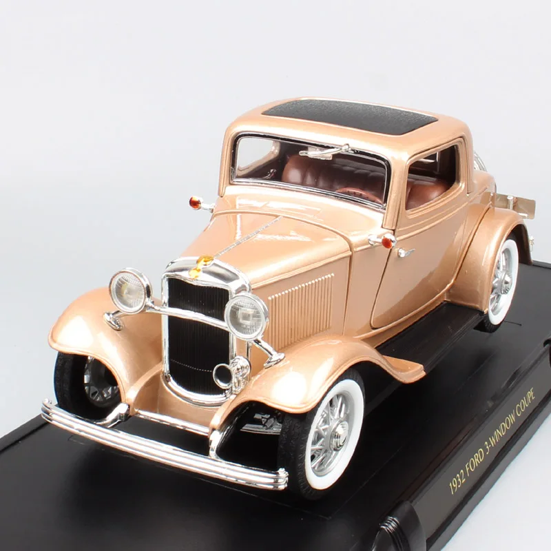 Детская Классика 1/18 Ретро 1932 модель ford B 3-Window Coupe Deuce Gold car scale Diecasts& Toy Vehicles авто металлический сувенир