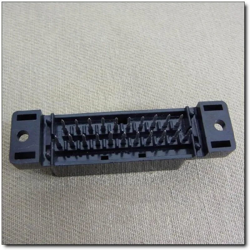 

25pcs Scart CS-102 21Pin SCART Broom head Video Audio Convertor Socket Connector EU European Standard DIY