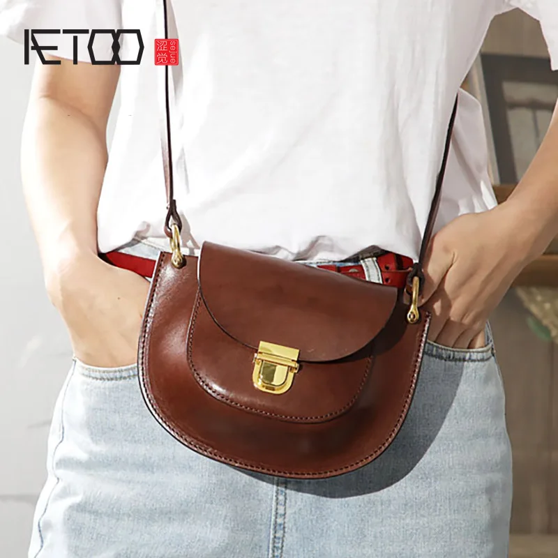

AETOO Handmade women's bag, mini small cross bag, head leather lady one-shoulder bag